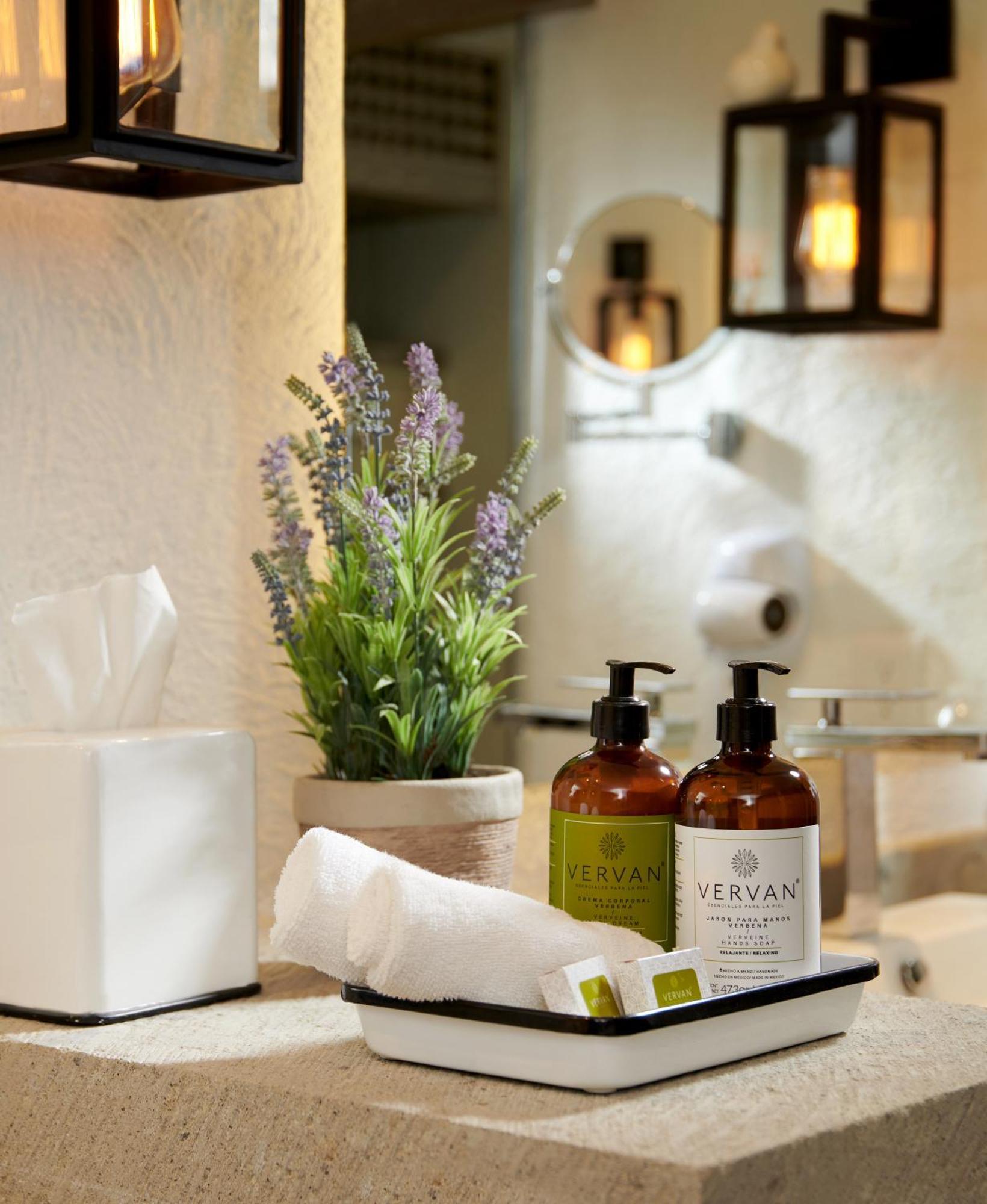 H21 Boutique 3* Mexico